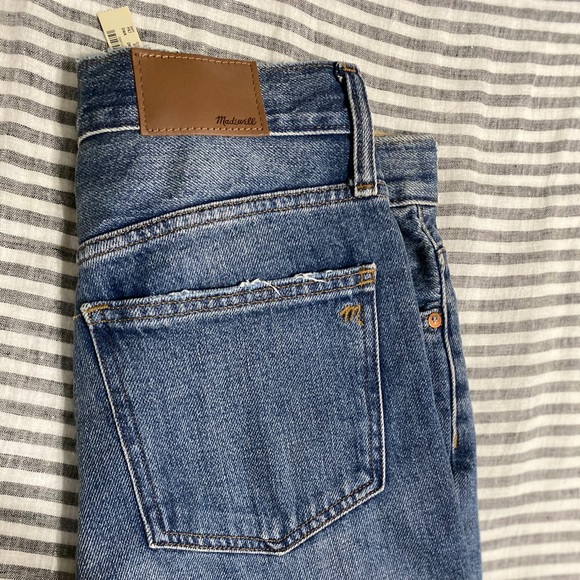 Madewell the momjean - Picture 3 of 6